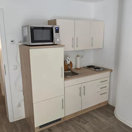 Lejlighed Gut Schlafen In Der Innenstadt Von - Io19 *