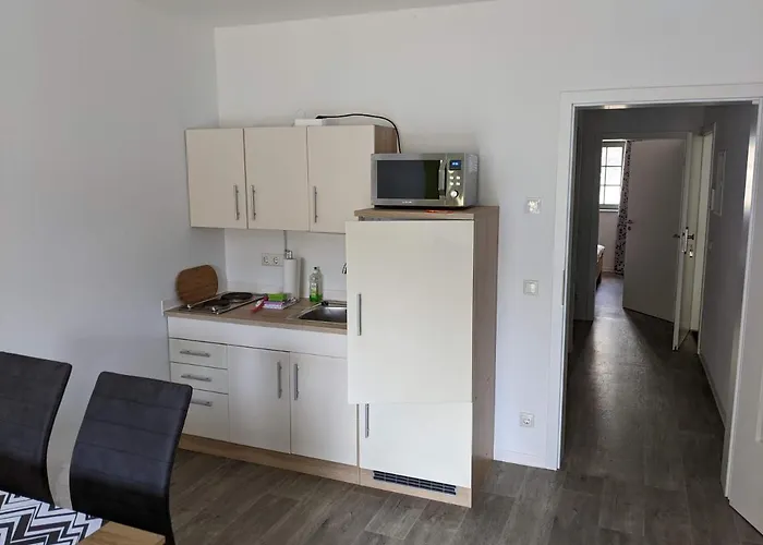 شقة Gut Schlafen In Der Innenstadt Von - Io19 *