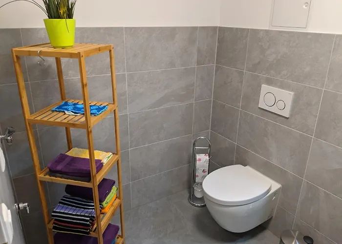 شقة Gut Schlafen In Der Innenstadt Von - Io19