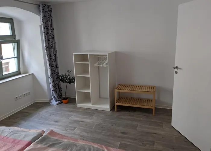 Gut Schlafen In Der Innenstadt Von - Io19 تسيتاو